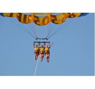 Parasailing in Miami