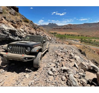 Zion Jeep Tour With Exclusive Access To Zion Cliffside Point